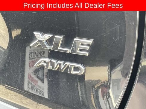 Used 2024 Toyota RAV4 XLE AWD/4WD image 9