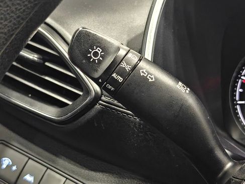 Used 2021 Hyundai Santa Fe SEL image 35