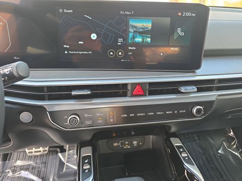New 2026 Kia Sorento SX AWD/4WD image 22