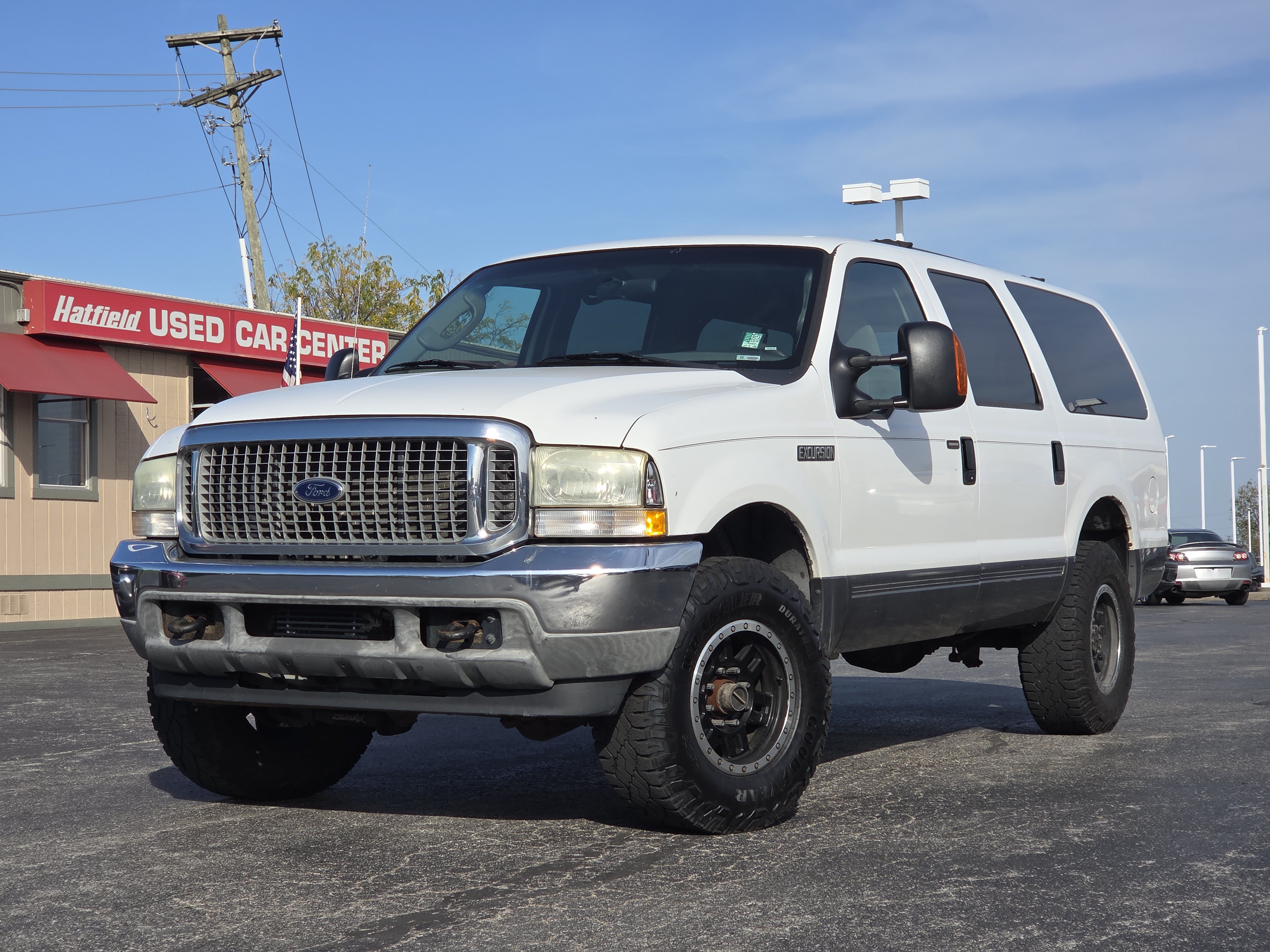 Used 2004 Ford Excursion XLT AWD/4WD image 5