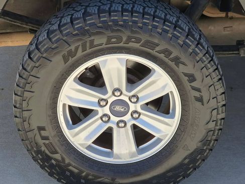 Used 2017 Ford F150 XL w/ Equipment Group 101A Mid AWD/4WD image 25