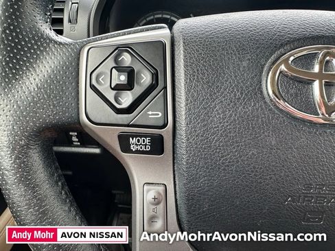 Used 2018 Toyota 4Runner Limited AWD/4WD image 22
