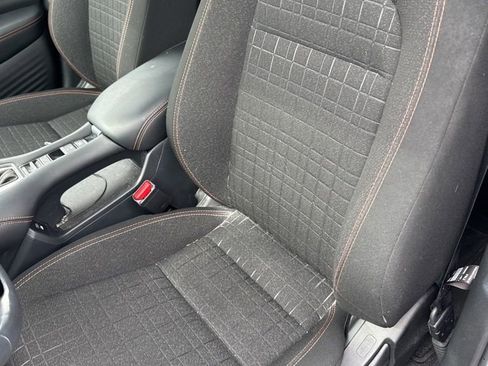 Used 2024 Honda HR-V Sport image 2