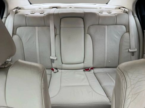 Used 2011 Lincoln MKS AWD w/ 201A Rapid Spec Order Code image 18