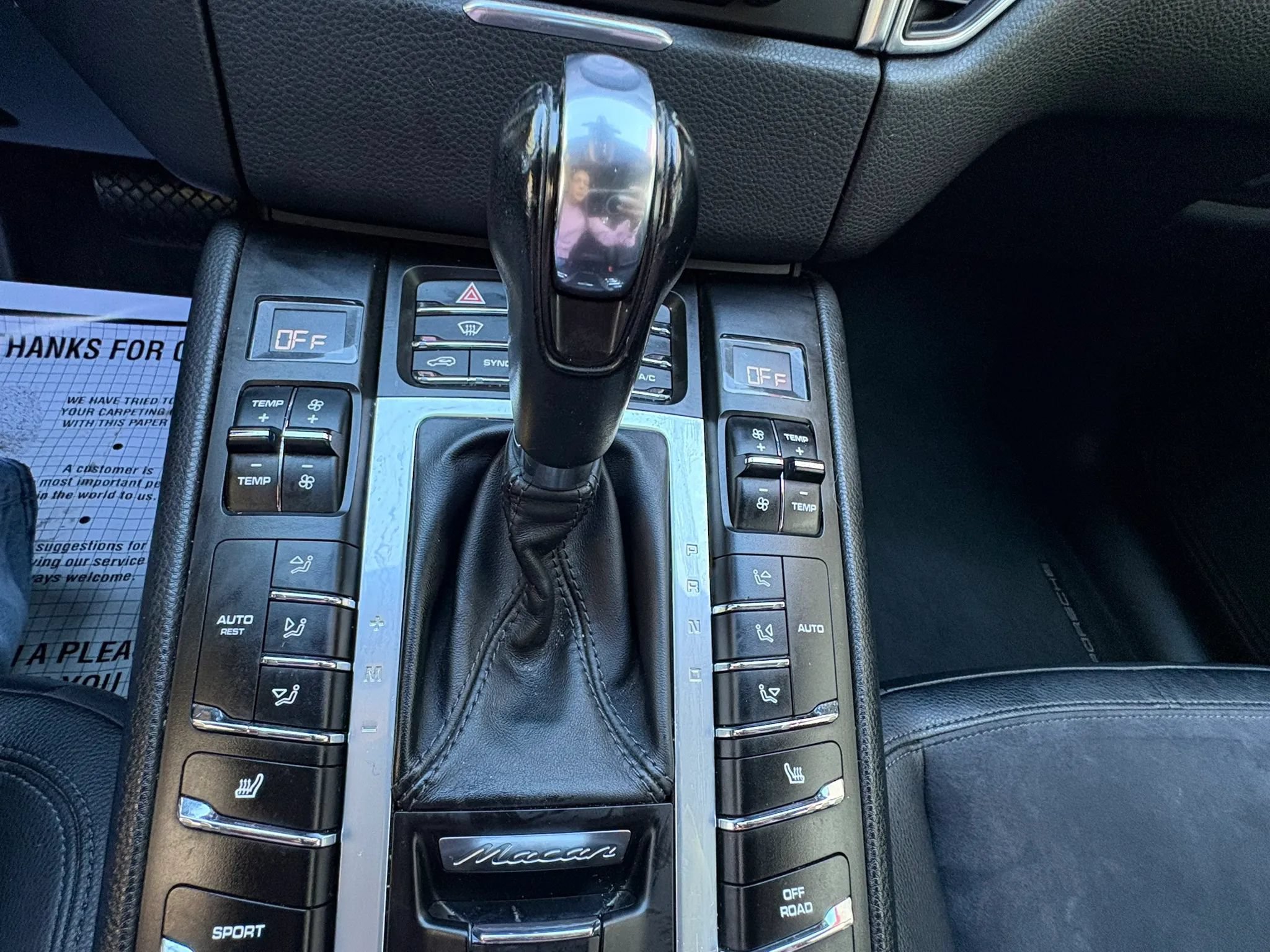 Used 2018 Porsche Macan AWD/4WD image 47