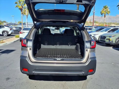 Used 2023 Subaru Outback Premium image 14