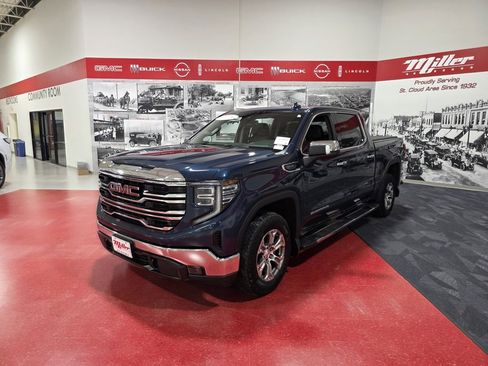 Used 2022 GMC Sierra 1500 SLT w/ SLT Convenience Package image 10