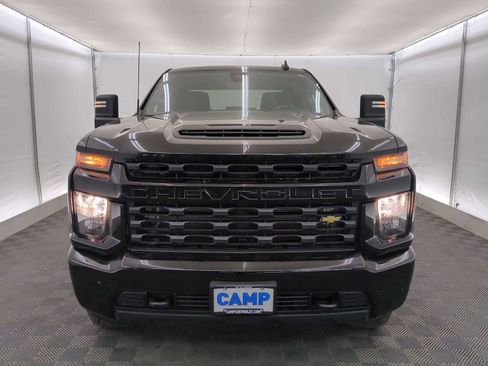Used 2023 Chevrolet Silverado 2500 Custom w/ Custom Value Package image 9
