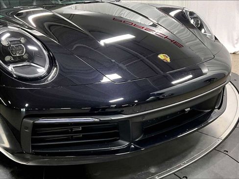 Used 2021 Porsche 911 Targa 4S AWD/4WD image 31