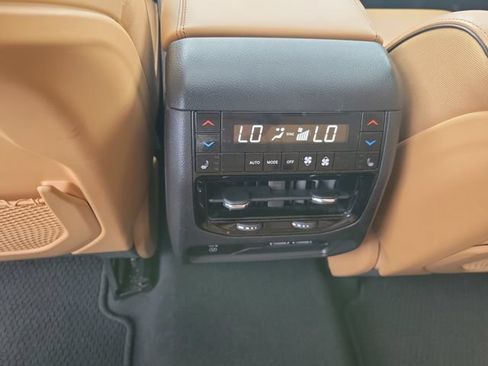 Certified 2023 Jeep Grand Cherokee Summit AWD/4WD image 26