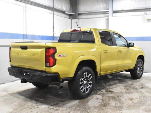 Used 2023 Chevrolet Colorado Z71 w/ Z71 Convenience Package 2 image 27