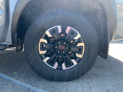 Used 2022 Nissan Frontier PRO-4X AWD/4WD image 29