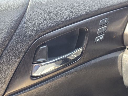 Used 2014 Honda Accord EX-L image 10