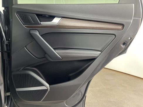 Certified 2023 Audi Q5 2.0T Premium Plus w/ Premium Plus Package image 12