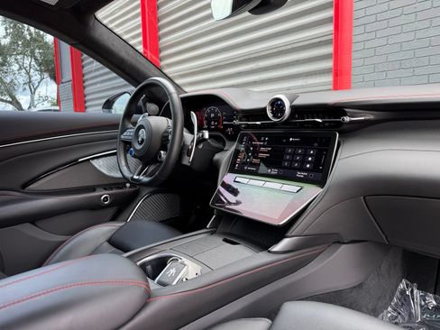 Used 2024 Maserati GranTurismo Trofeo AWD/4WD image 29