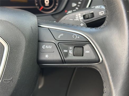 Used 2019 Audi Q5 2.0T Premium Plus w/ Premium Plus Package AWD/4WD image 26