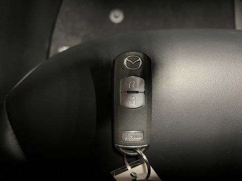 Used 2017 MAZDA CX-5 Touring image 43