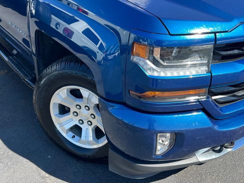 Used 2017 Chevrolet Silverado 1500 LT w/ All Star Edition AWD/4WD image 2