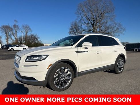 Used 2023 Lincoln Nautilus Reserve w/ Equipment Group 201A image 1