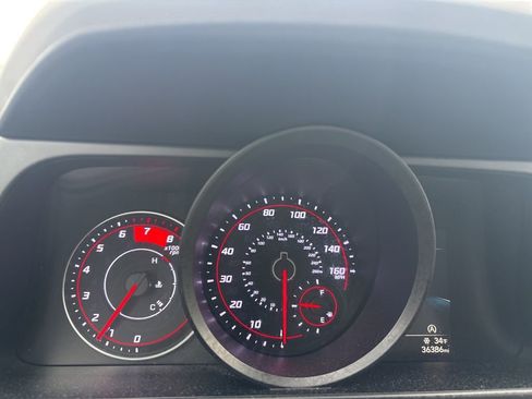 Used 2021 Hyundai Elantra SE image 9