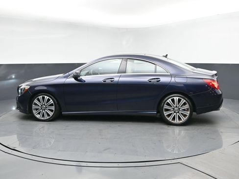 Used 2019 Mercedes-Benz CLA 250 4MATIC image 4