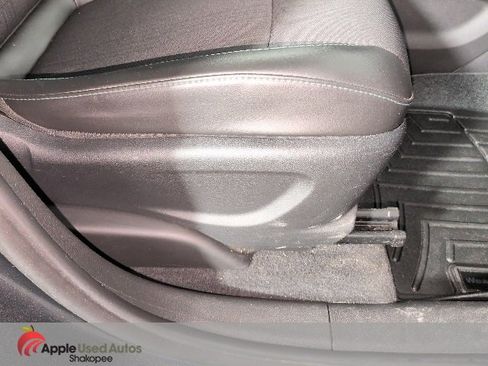 Used 2016 Chevrolet Trax LT w/ LT Sun and Sound Package image 40