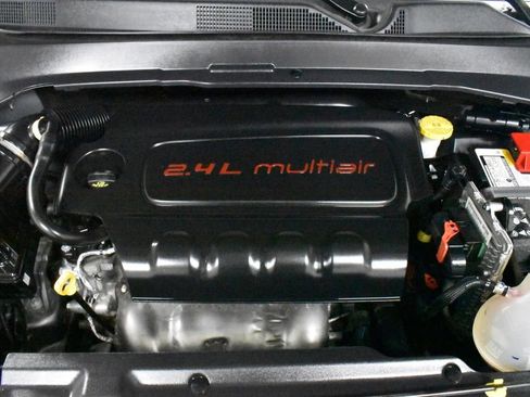 Used 2022 Jeep Compass Latitude w/ Sun and Sound Group image 10