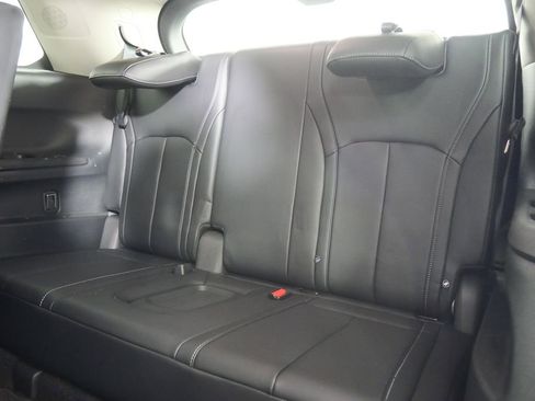 Used 2022 INFINITI QX60 Sensory w/ Vision Package image 19