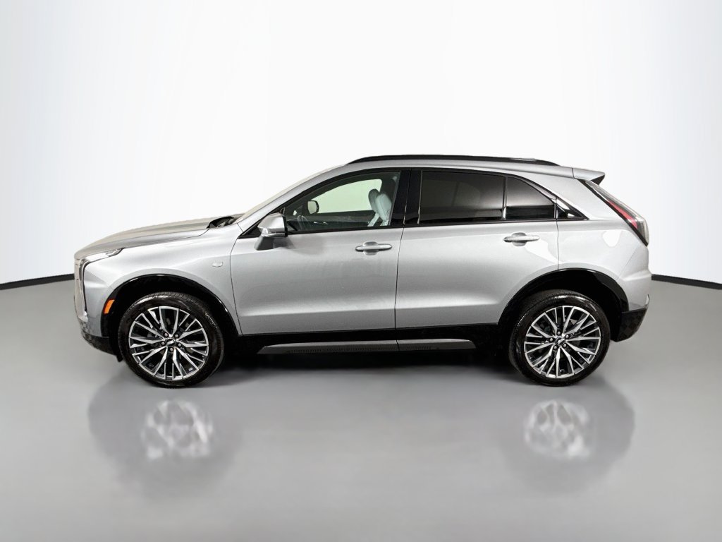 Used 2024 Cadillac XT4 Sport AWD/4WD image 4