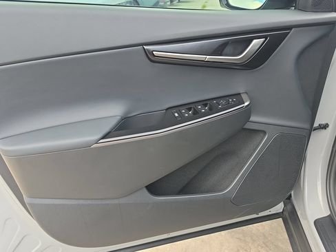 New 2026 Kia EV6 Light RWD image 16