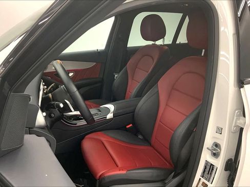 Certified 2022 Mercedes-Benz GLC 300 image 19