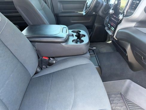 Certified 2025 RAM 2500 Tradesman AWD/4WD image 11