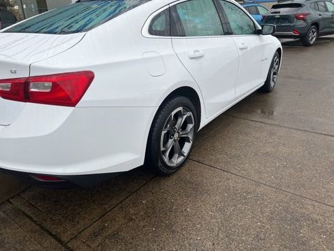 Used 2023 Chevrolet Malibu LT image 8