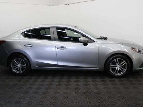 Used 2014 MAZDA MAZDA3 i Sport FWD image 4
