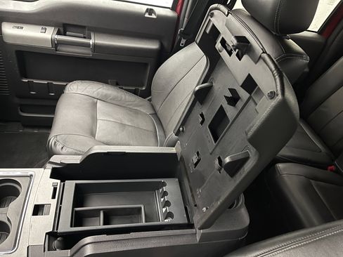 Used 2015 Ford F250 Lariat w/ Chrome Package AWD/4WD image 30