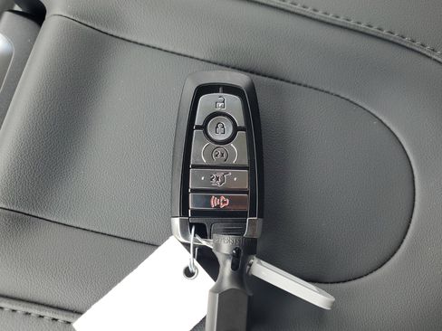New 2026 Ford Expedition Max Active RWD image 22