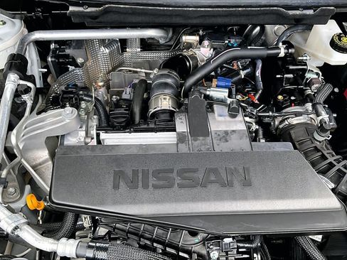 Certified 2026 Nissan Rogue Platinum w/ Platinum Premium Package AWD/4WD image 33