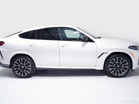 Used 2024 BMW X6 xDrive40i w/ Executive Package AWD/4WD image 3