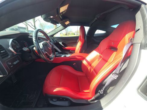 Used 2017 Chevrolet Corvette Grand Sport image 8