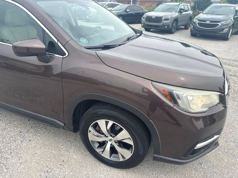 Used 2019 Subaru Ascent Premium AWD/4WD image 11