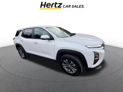 Used 2025 Chevrolet Equinox LT image 1