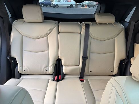 Used 2017 Cadillac XT5 Luxury w/ Driver Awareness Package image 23