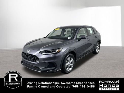 Used 2023 Honda HR-V LX image 1