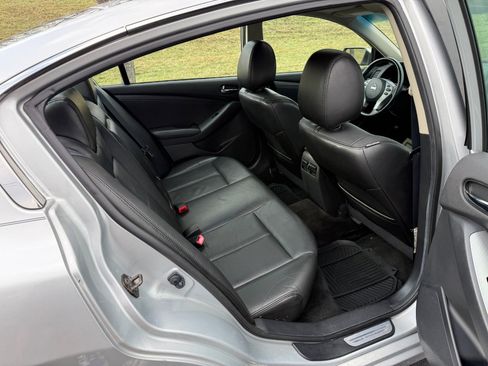 Used 2009 Nissan Altima 2.5 SL w/ SL Pkg image 19