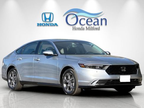 New 2026 Honda Accord EX-L image 7