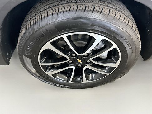 Used 2025 Chevrolet TrailBlazer LT AWD/4WD image 11