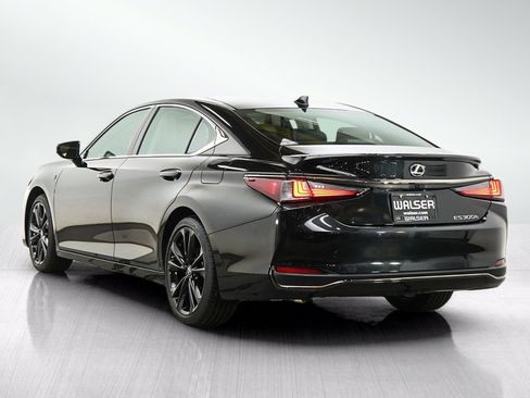 Used 2025 Lexus ES 300h FWD image 4