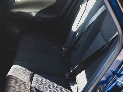 Used 2019 Nissan Sentra SV image 19