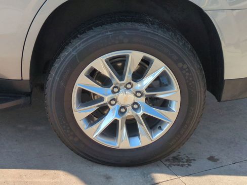 Used 2023 Chevrolet Tahoe Premier image 15