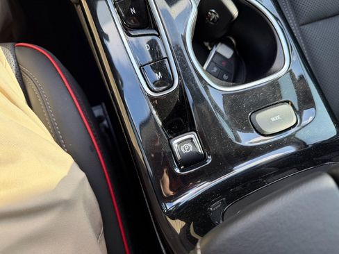 Used 2023 Buick Envision Essence w/ Sport Touring Package image 11